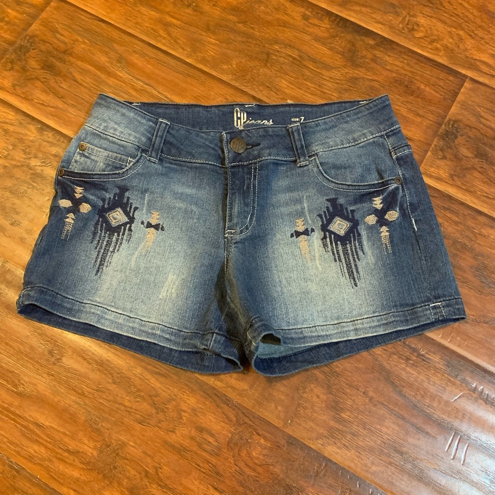 Sz 7 jean shorts by CP jeans